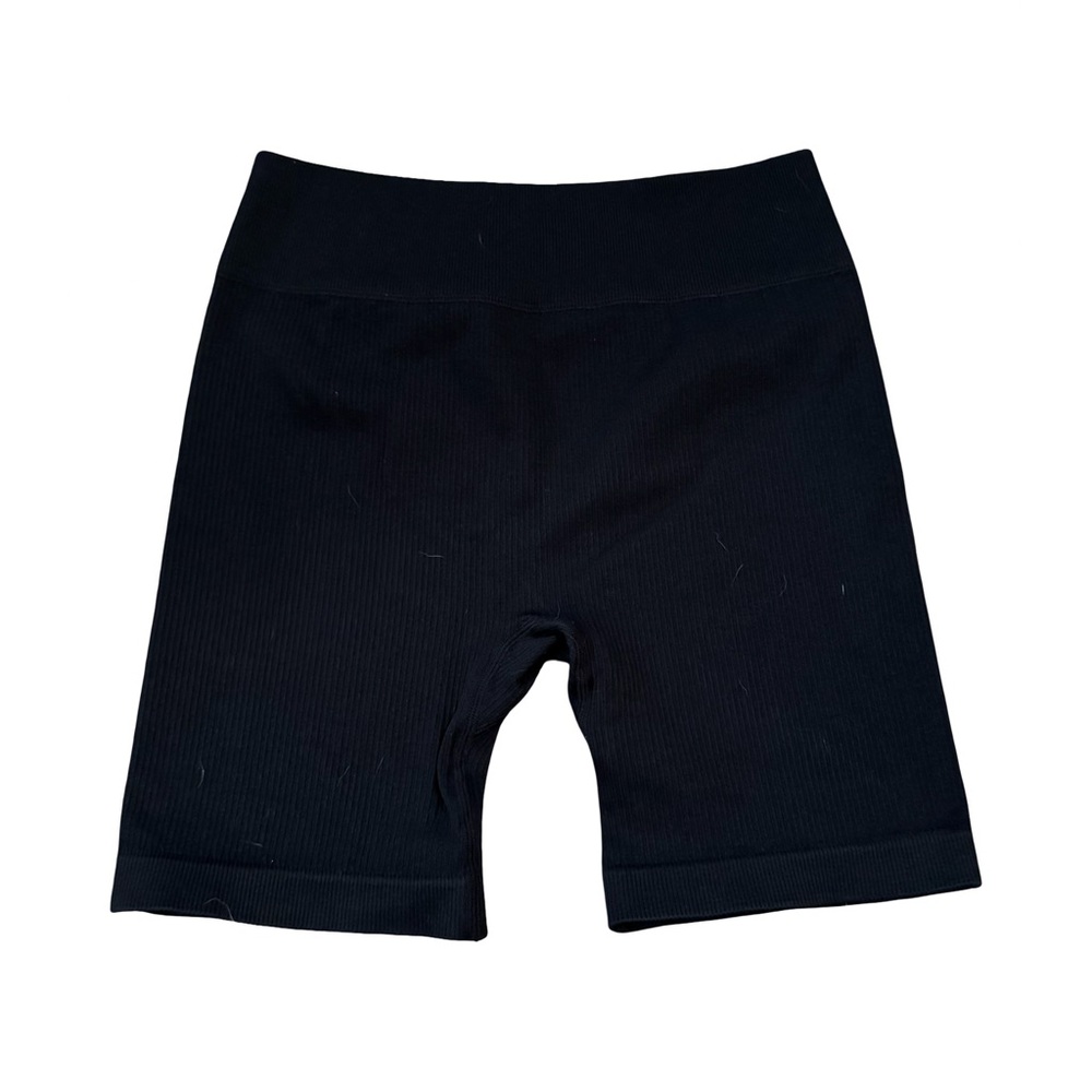 OQQ Women’s Ribbed Black Bike Shorts